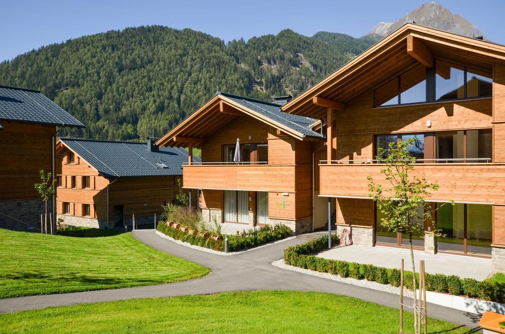 AlpinLodges Matrei Matrei in Osttirol Buitenkant foto