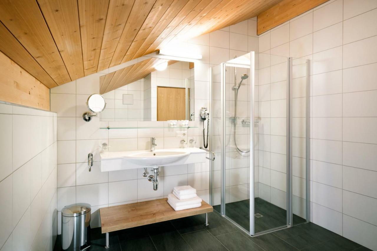 AlpinLodges Matrei Matrei in Osttirol Buitenkant foto