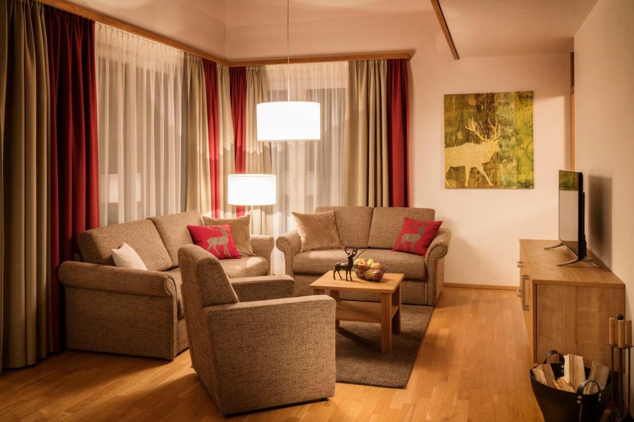 AlpinLodges Matrei Matrei in Osttirol Buitenkant foto